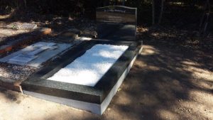 gravestones gold coast