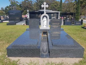 headstones and gravestones