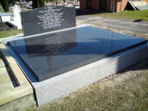 headstones and gravestones