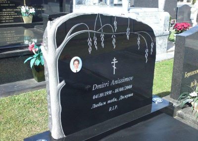 custom made granite memorials