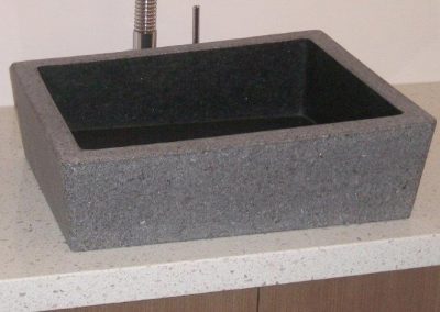 Natural Stone Features granite basin